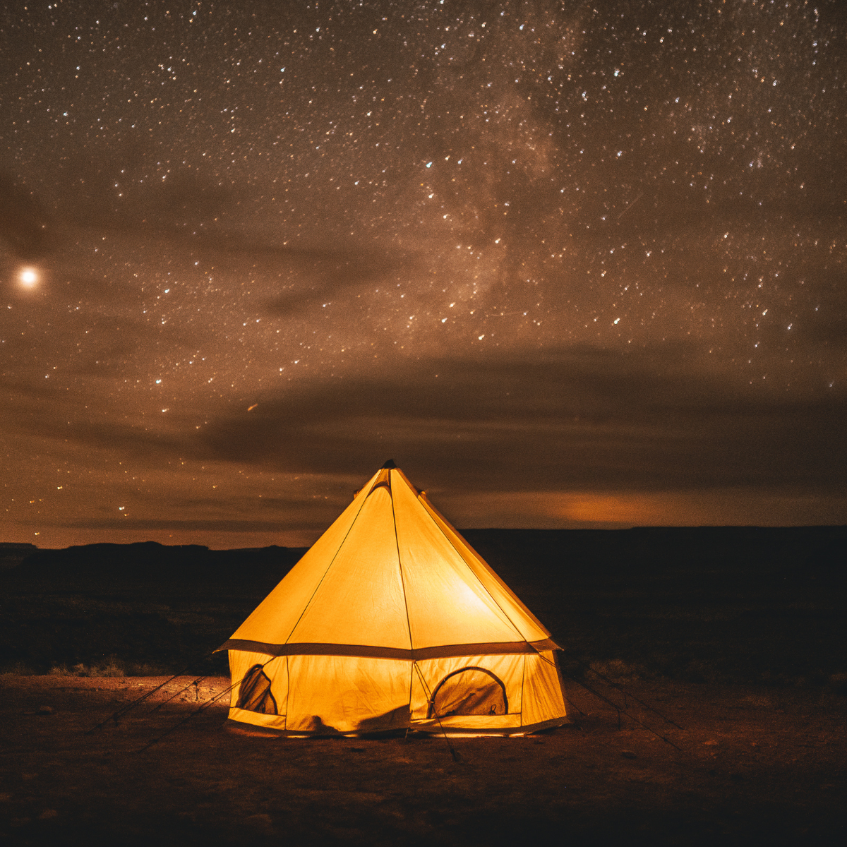 USED - 10' Regatta Bell Tent - Real Tree Edge