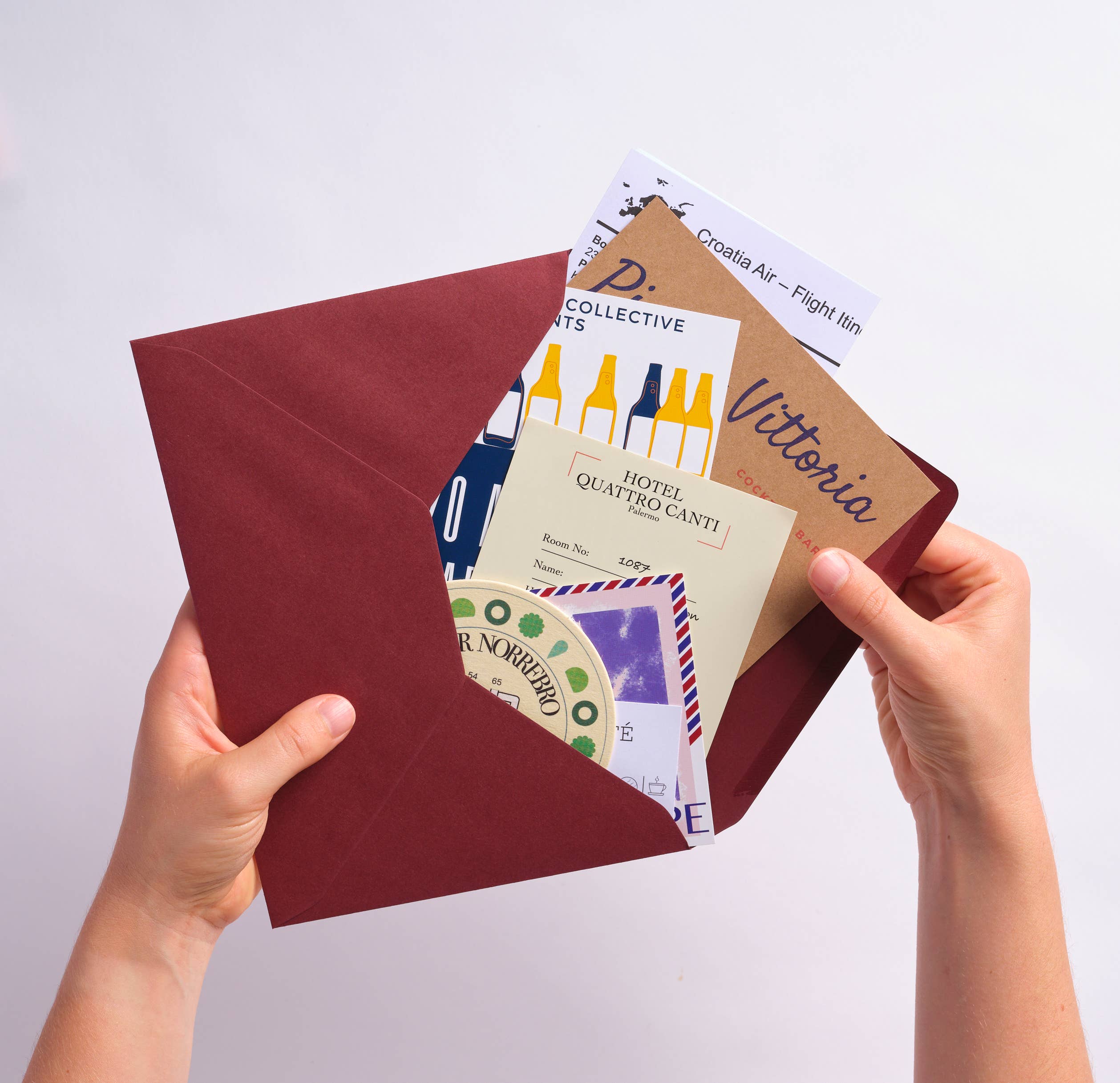 Personalisable | Puzzle Game | Board game |The Missed Flight