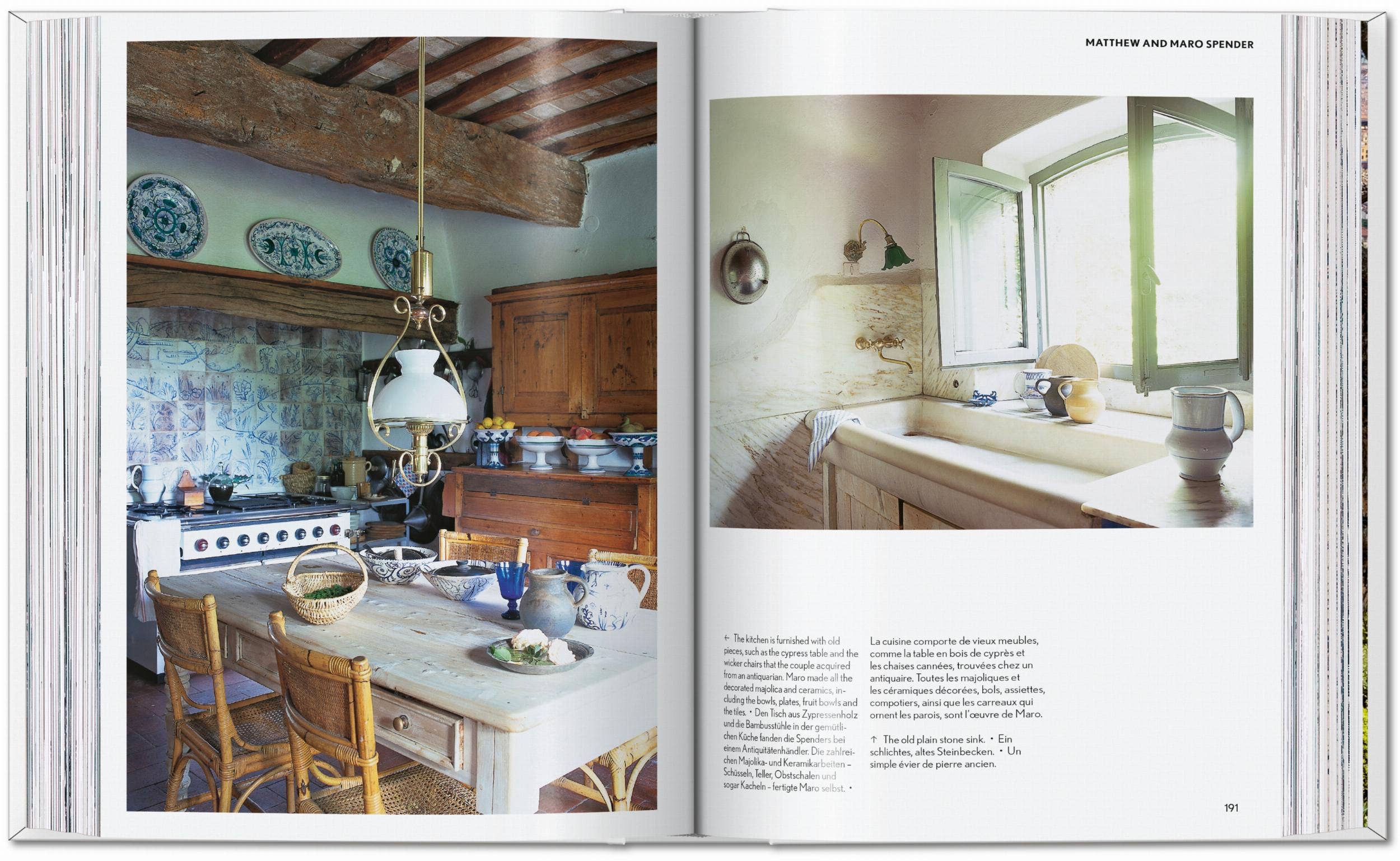 Living in Tuscany. 45th Ed (German, French, English)