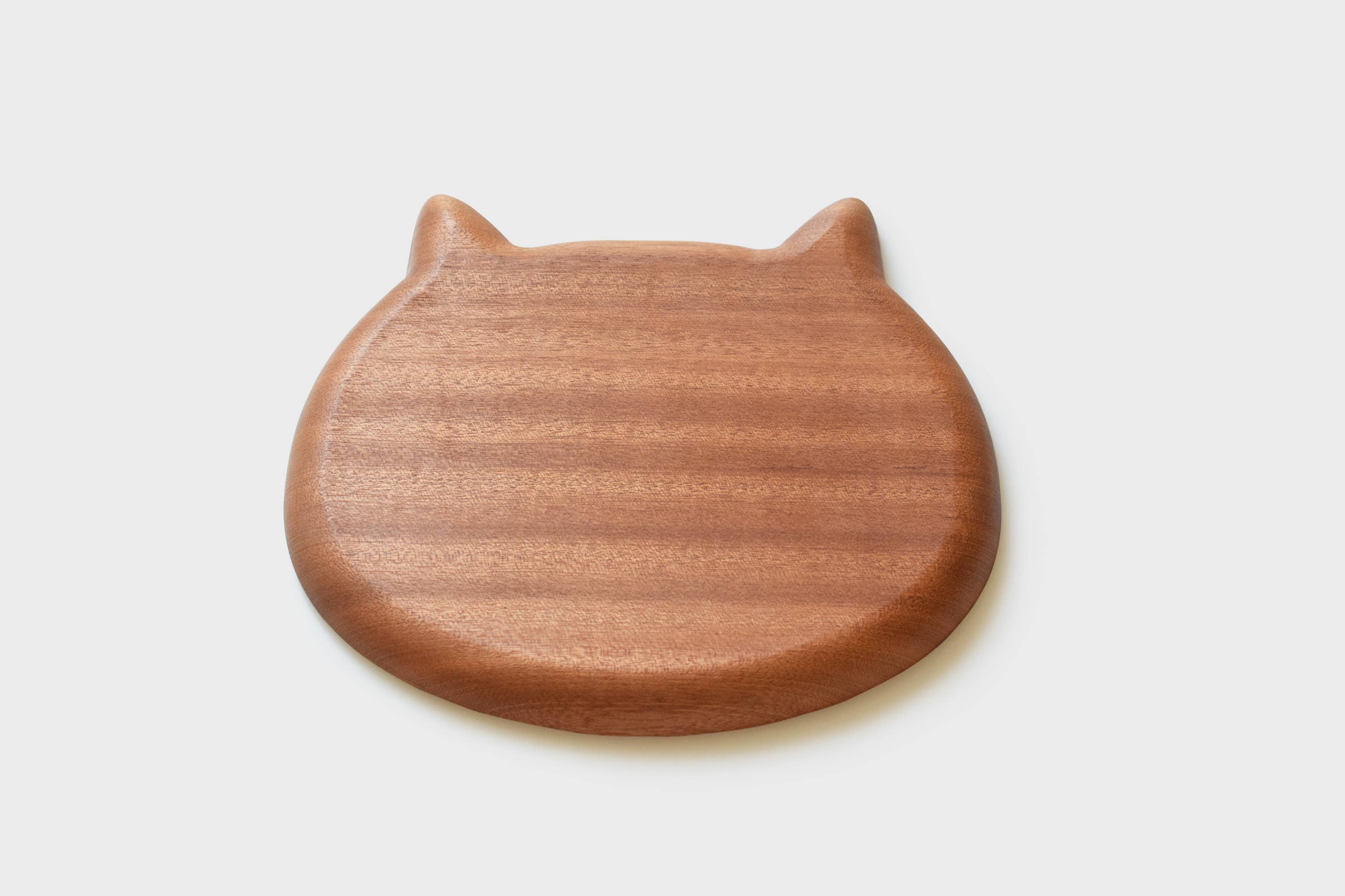 Hand carved wooden plate - Small Eyes Cat / Home Decor