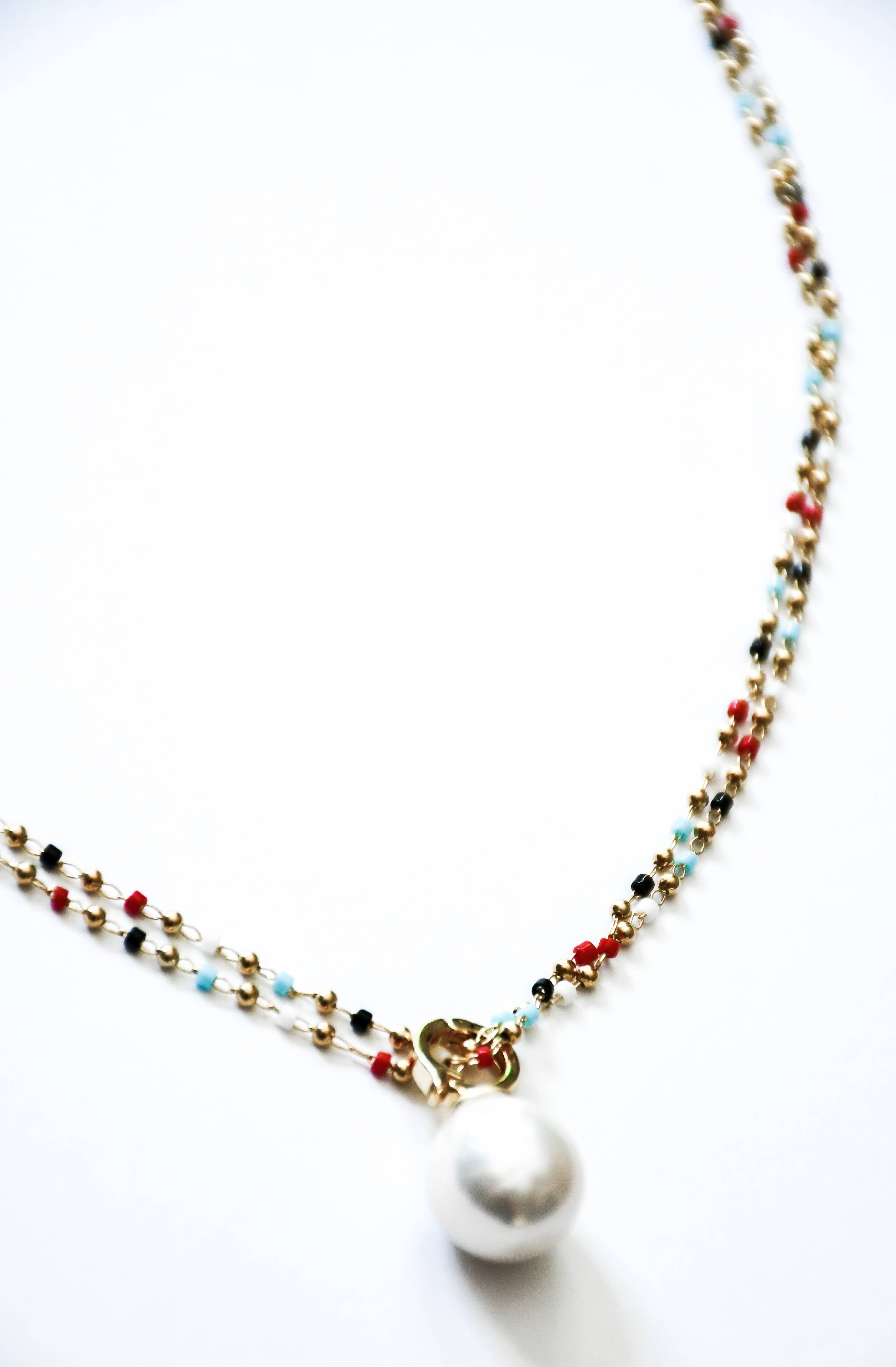 Red Glass Bead Chain with Edison Pearl Pendant