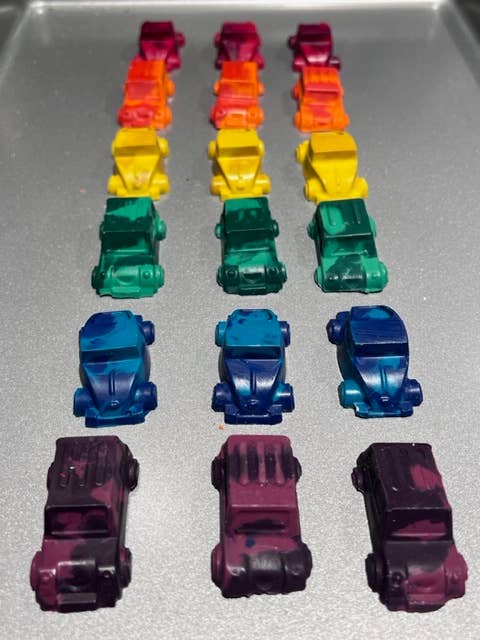 Car and Truck Rainbow Crayon Gift Box