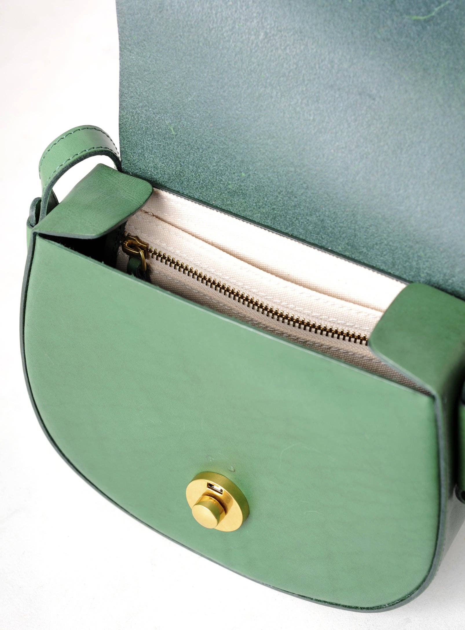 Vive 2.0 Saddle Crossbody Bag - Green Tea