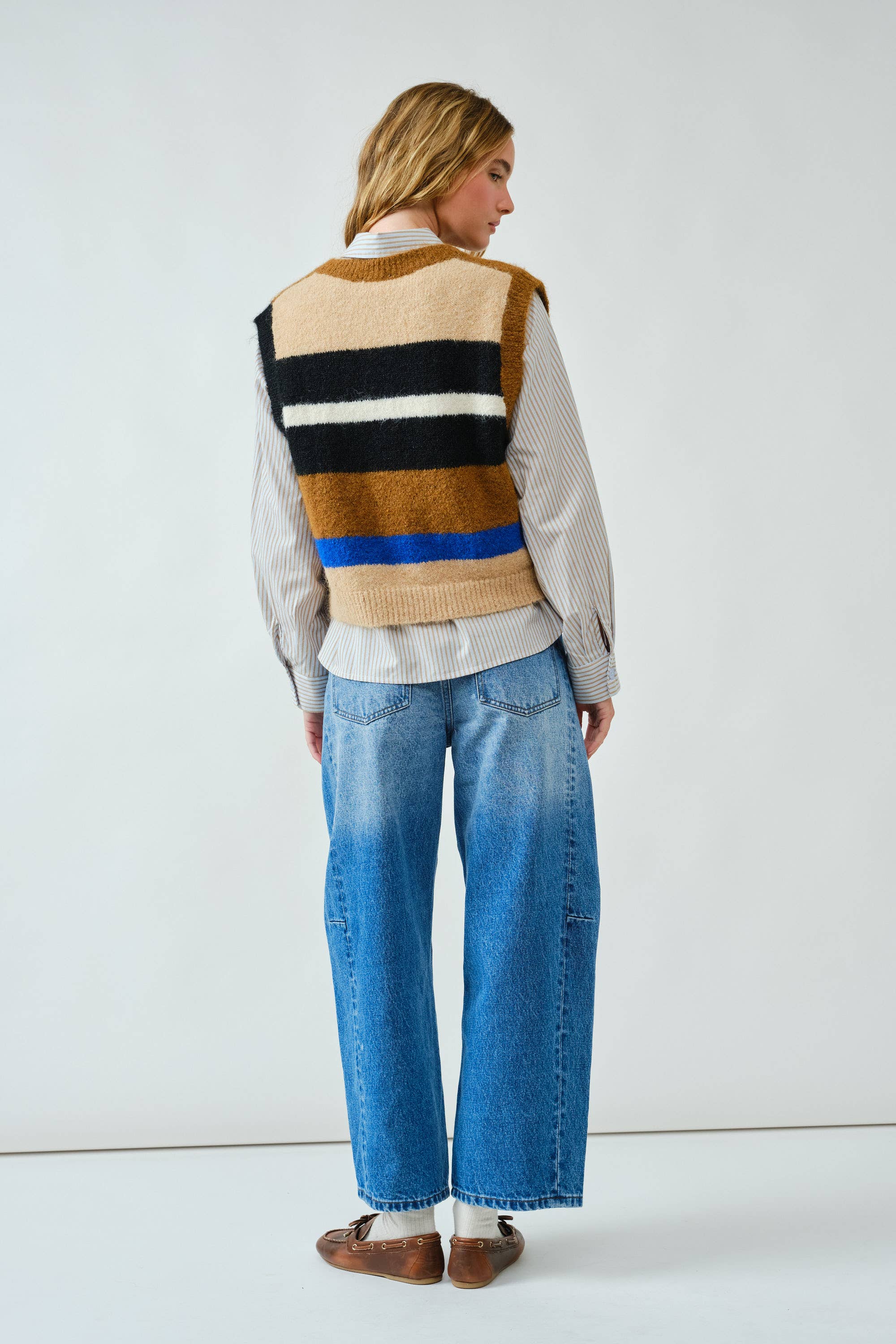 AJT5209 SOFT PULLOVER MULTICOLOR STRIPED SWEATER VEST