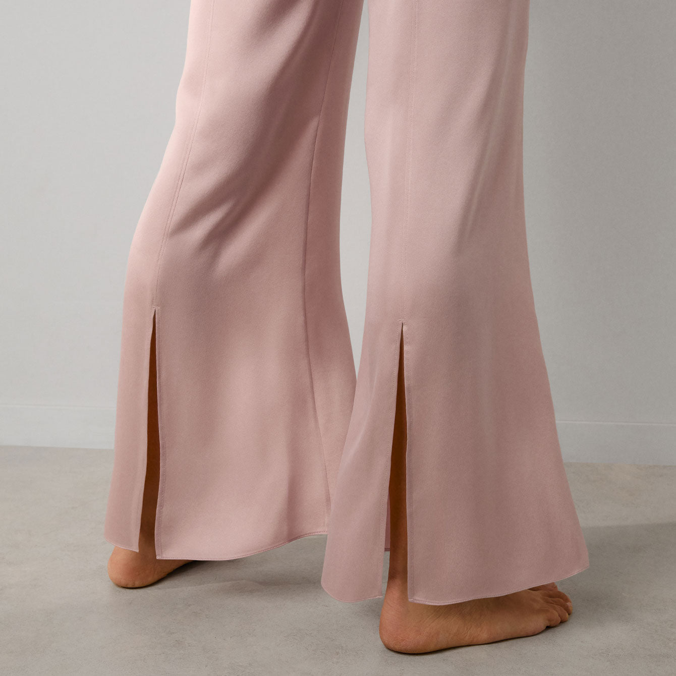 Washable Silk Back Slit Pant Set