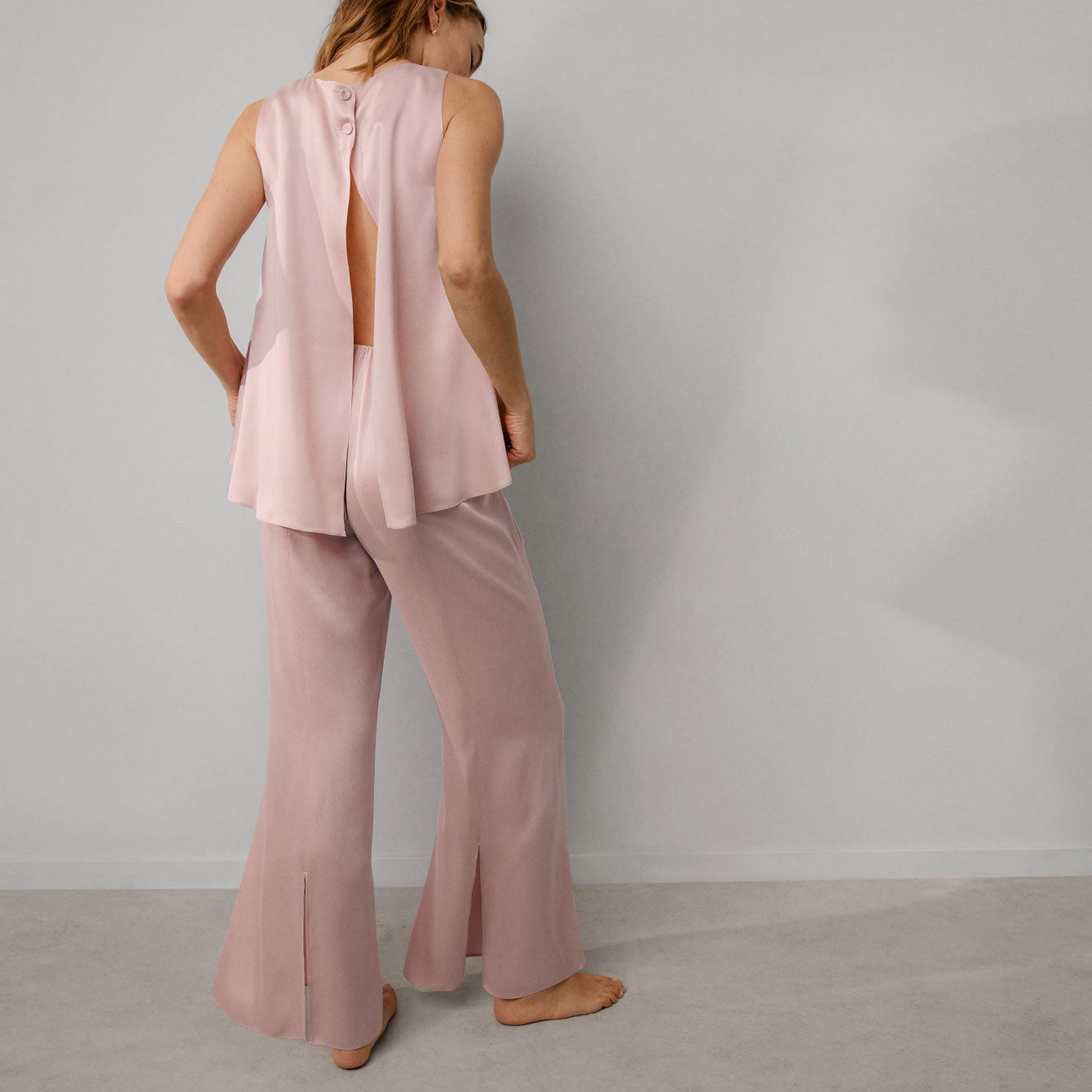 Washable Silk Back Slit Pant Set
