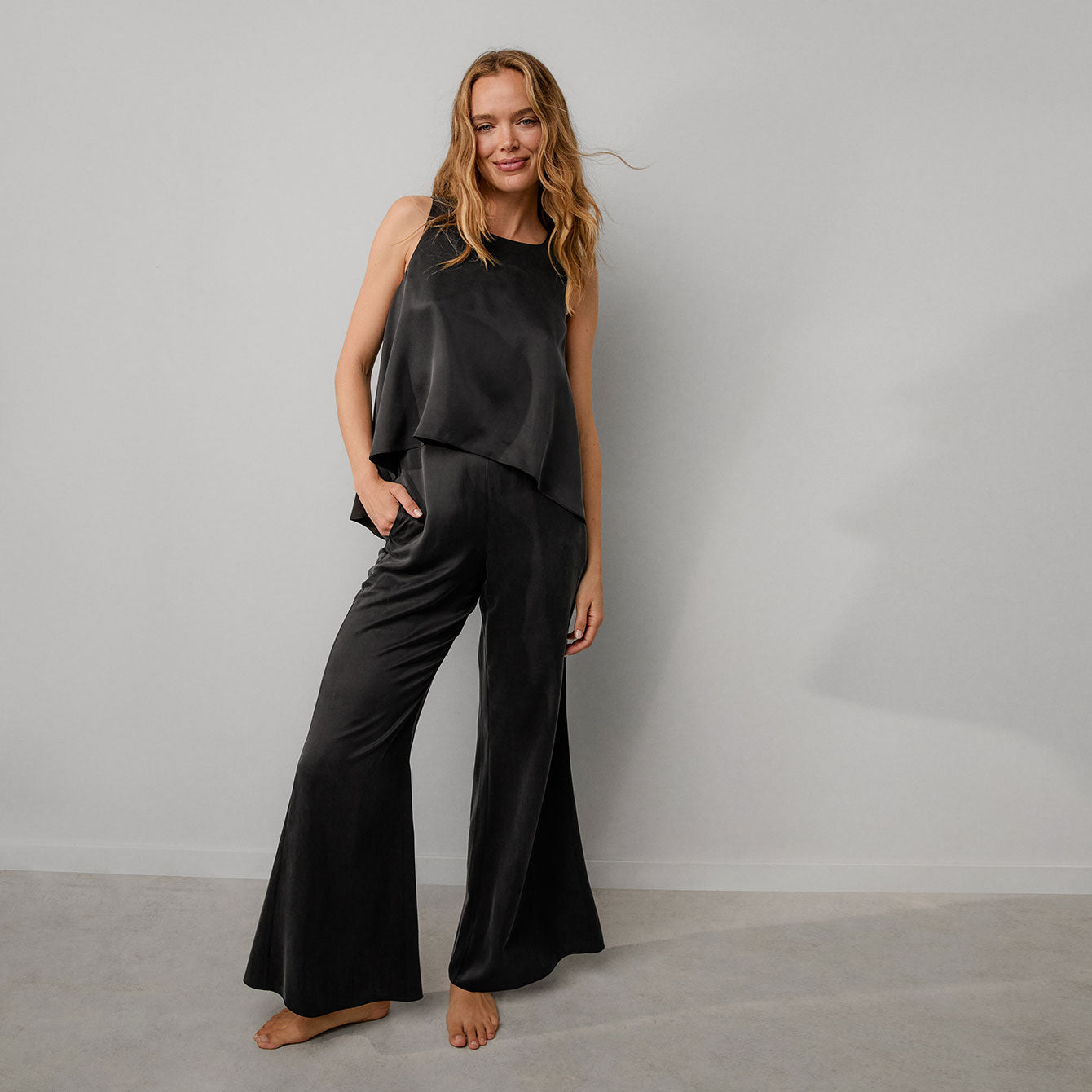 Washable Silk Back Slit Pant Set