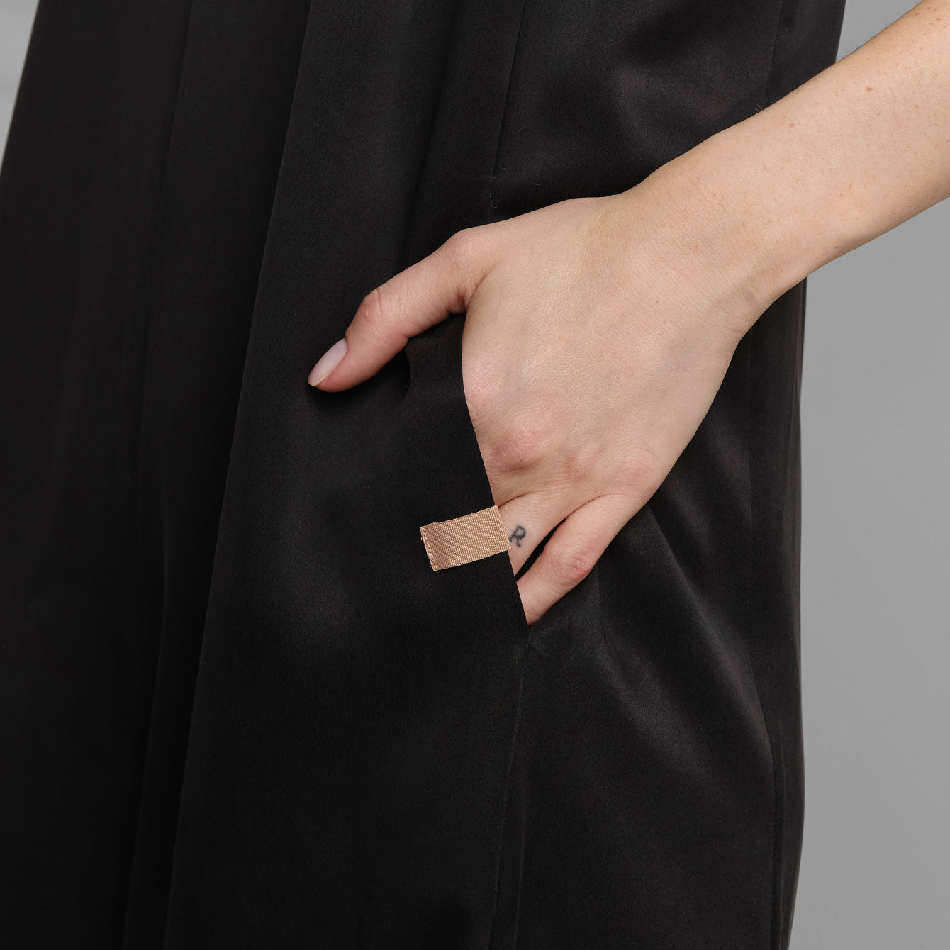 Washable Silk Elastic Strap Jumpsuit
