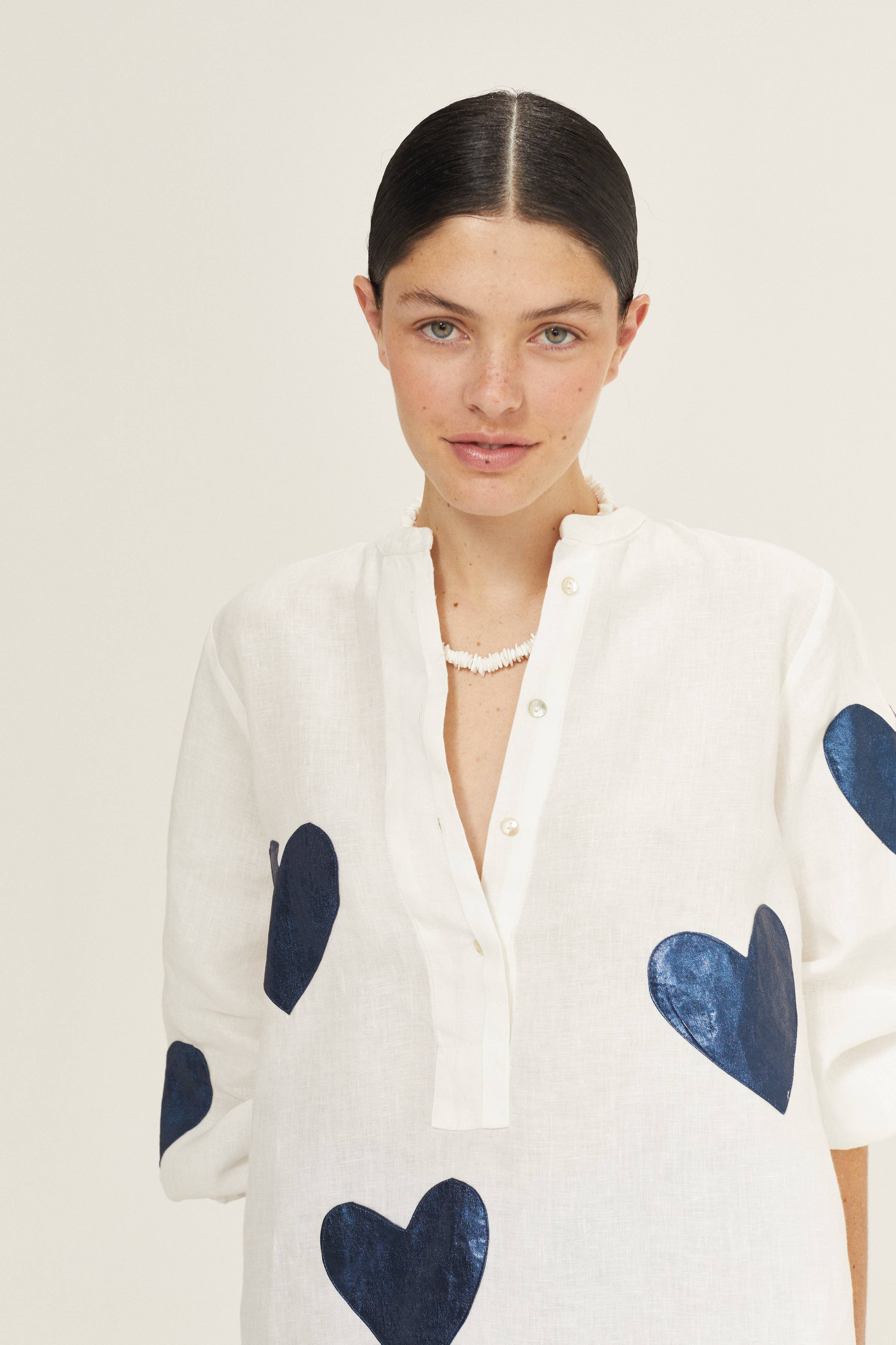 Cupid Linen Shirt - Off-white with Metallic Dark Blue Hearts