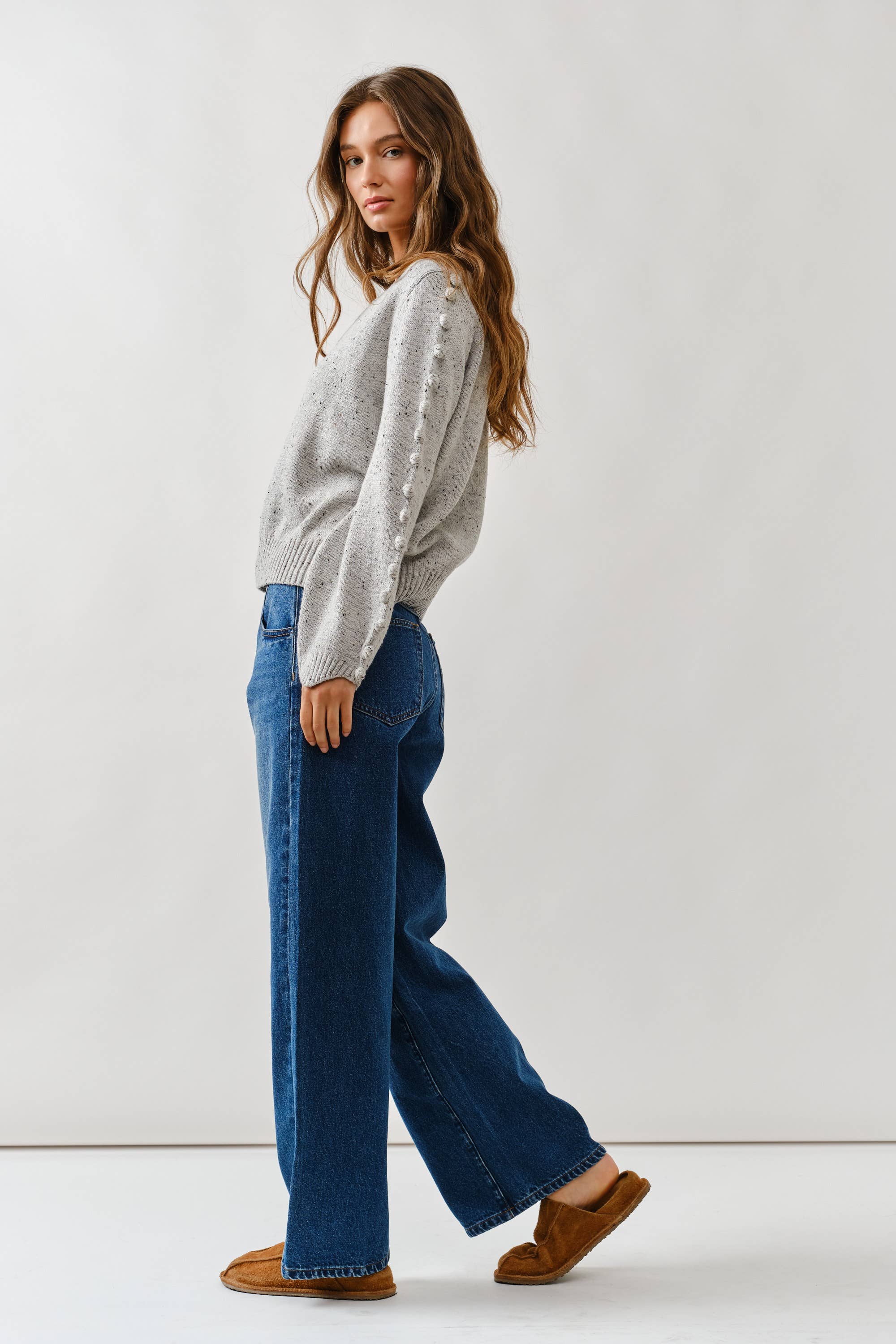 AJP5001 DRAWSTRING WAIST BOTTOM FLY STRAIGHT JEANS