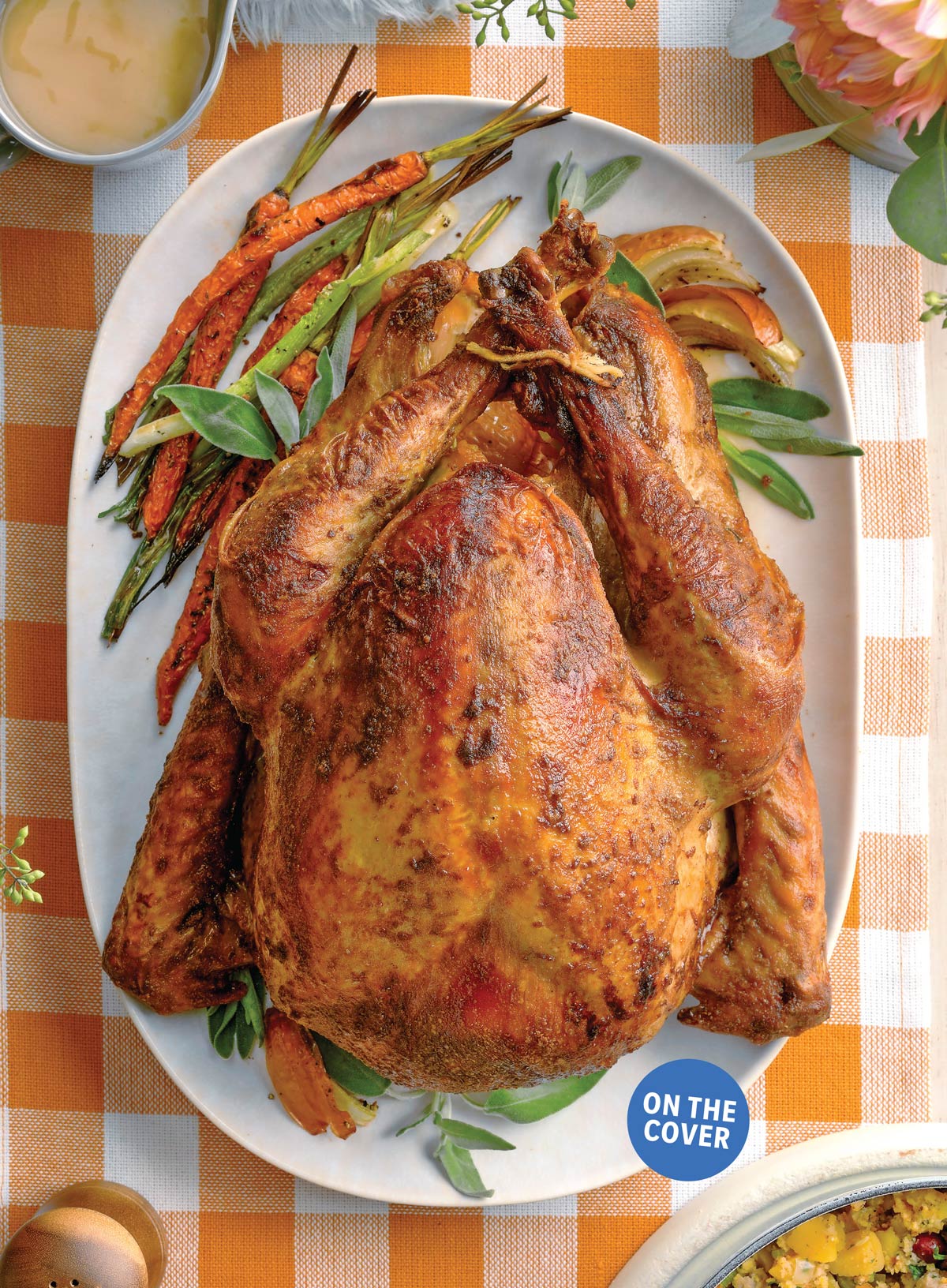 Taste of Home - Thanksgiving Recipes: 104 Simple Recipes For An Unforgettable Feast, Turkey Tips & Tricks, Easy Appetizers, No-Fuss Slow Cooker Sides, Must-Try Thanksgiving Desserts & More!