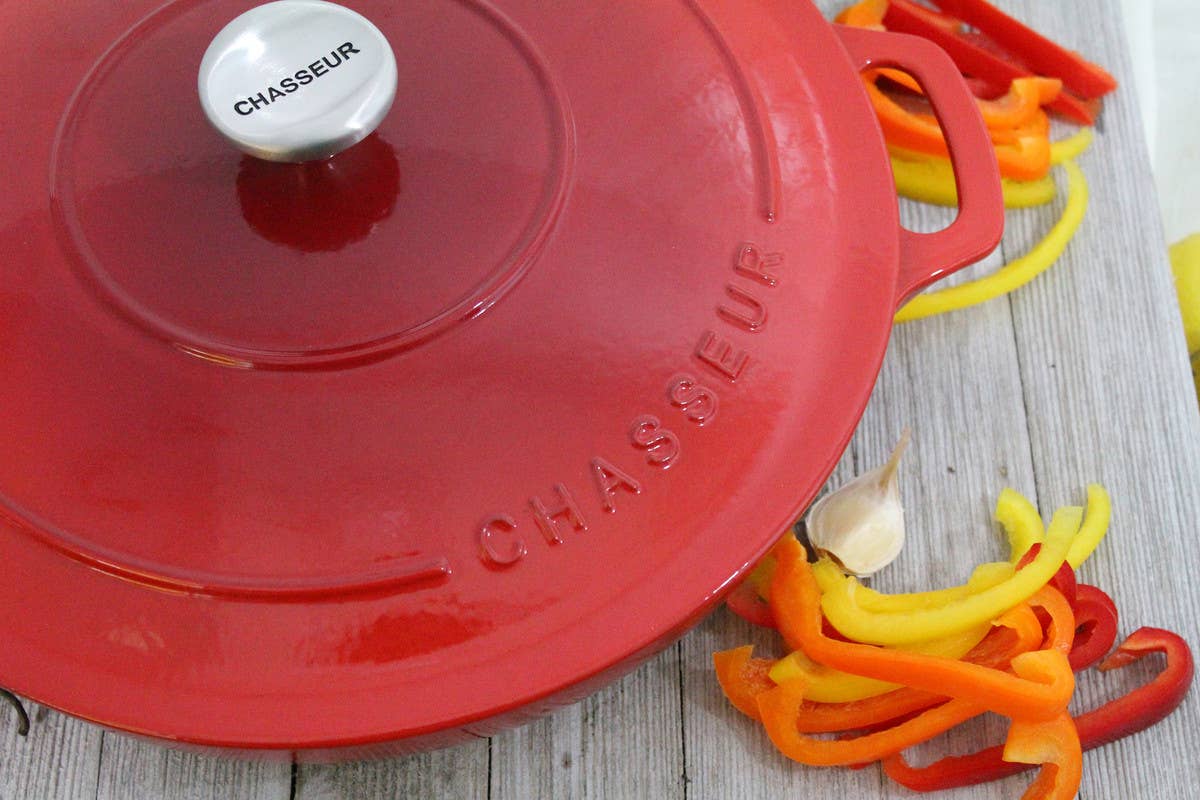 Chasseur Enameled Cast Iron Braiser with Lid 2.6qt