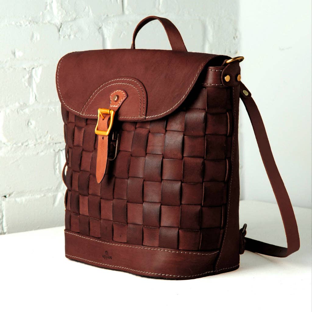 Venture Convertible Backpack - Chestnut
