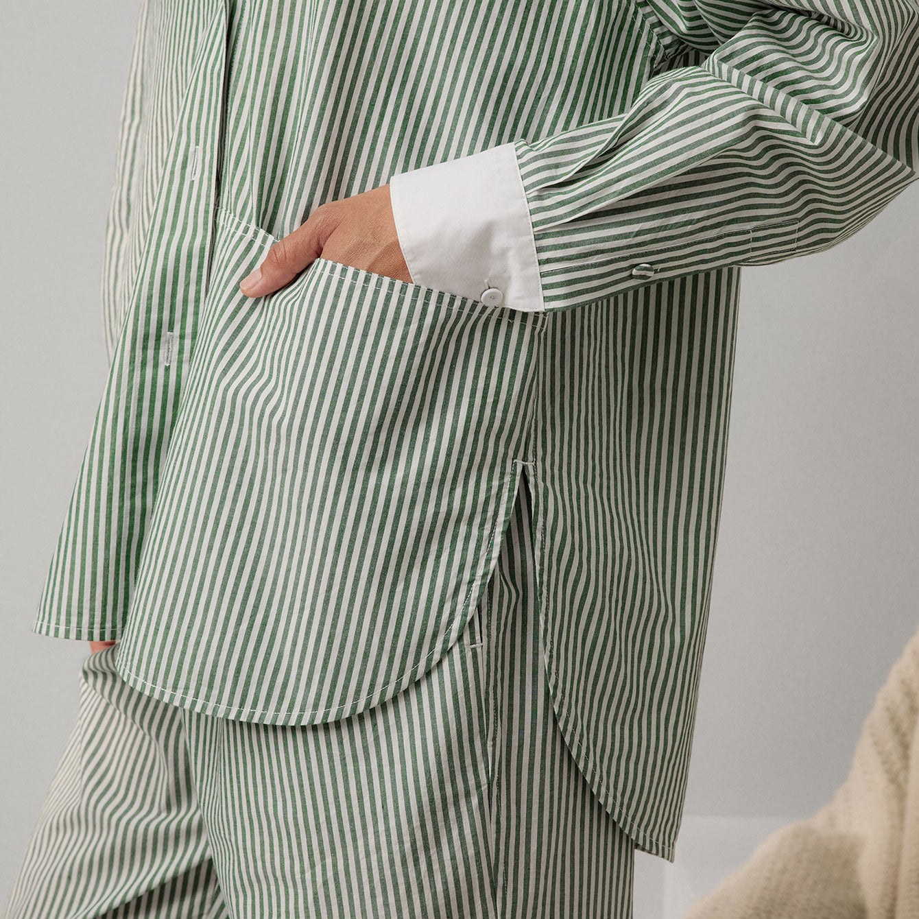 Airy Cotton Curved Hem Shirt