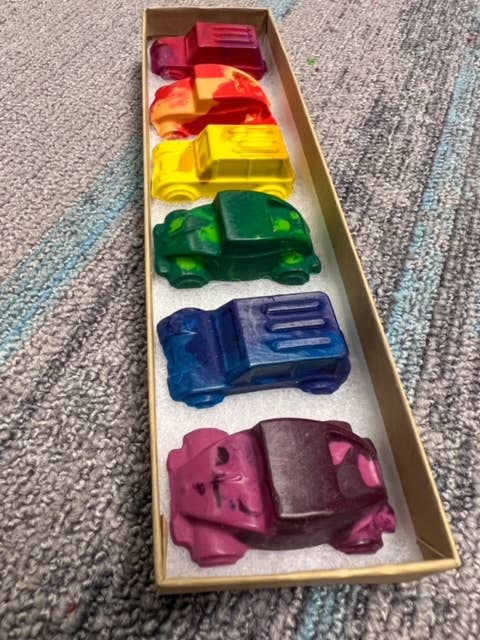 Car and Truck Rainbow Crayon Gift Box